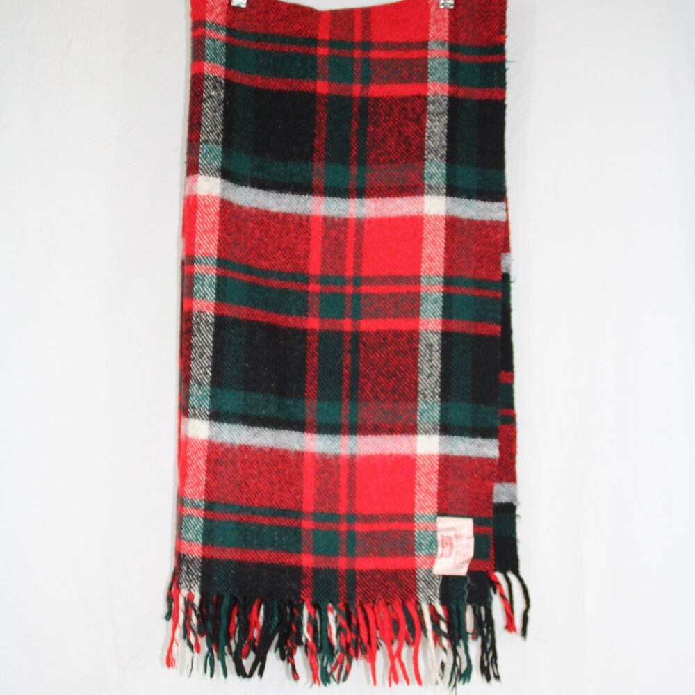 Troy VTG Leisure Throw Blanket Red Winter Plaid Wool Fringe Cabin 51 x 51 inch